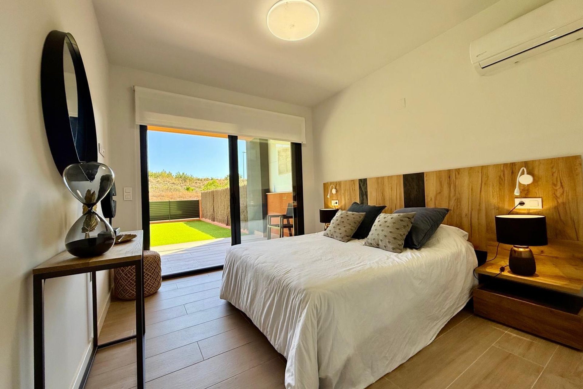 Resale - Apartment -
Villamartín - Villamartin