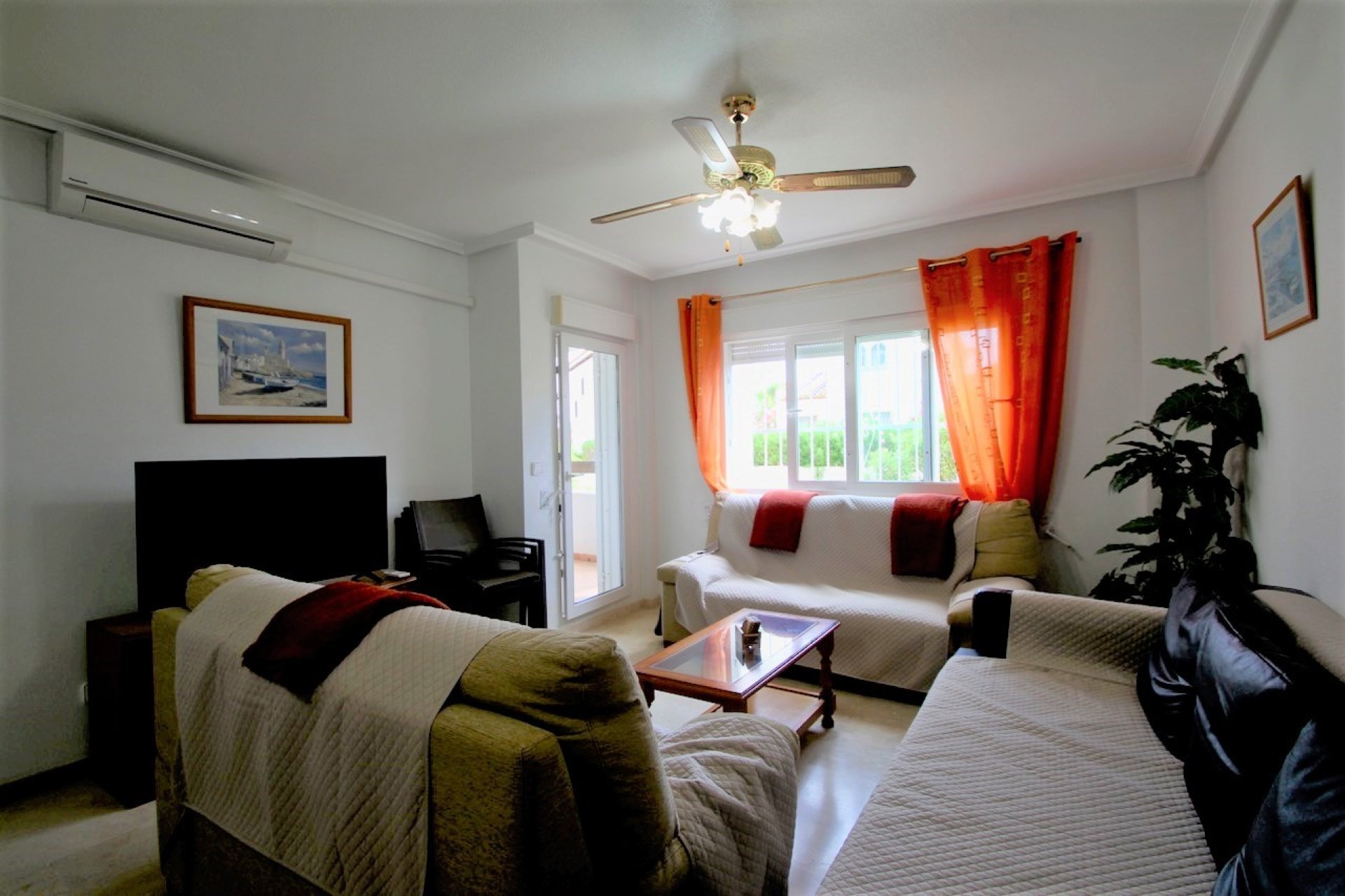 Resale - Apartment -
Villamartín - Villamartin