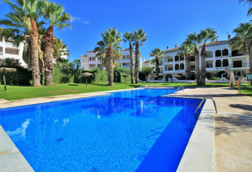 Resale - Apartment -
Villamartín - Villamartin
