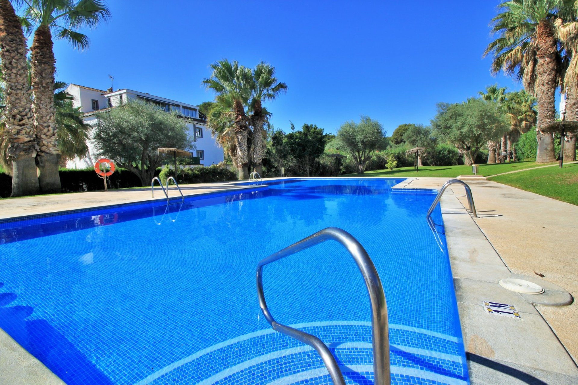 Resale - Apartment -
Villamartín - Villamartin