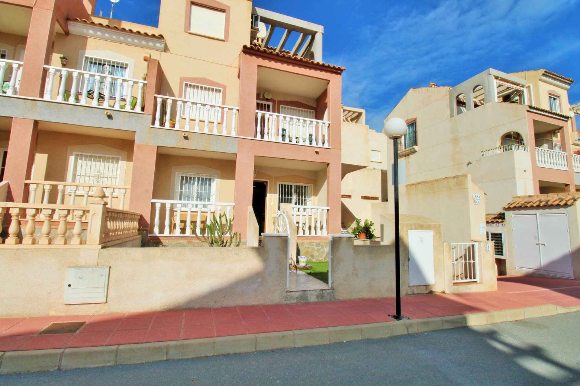 Resale - Apartment -
Villamartín - Villamartin