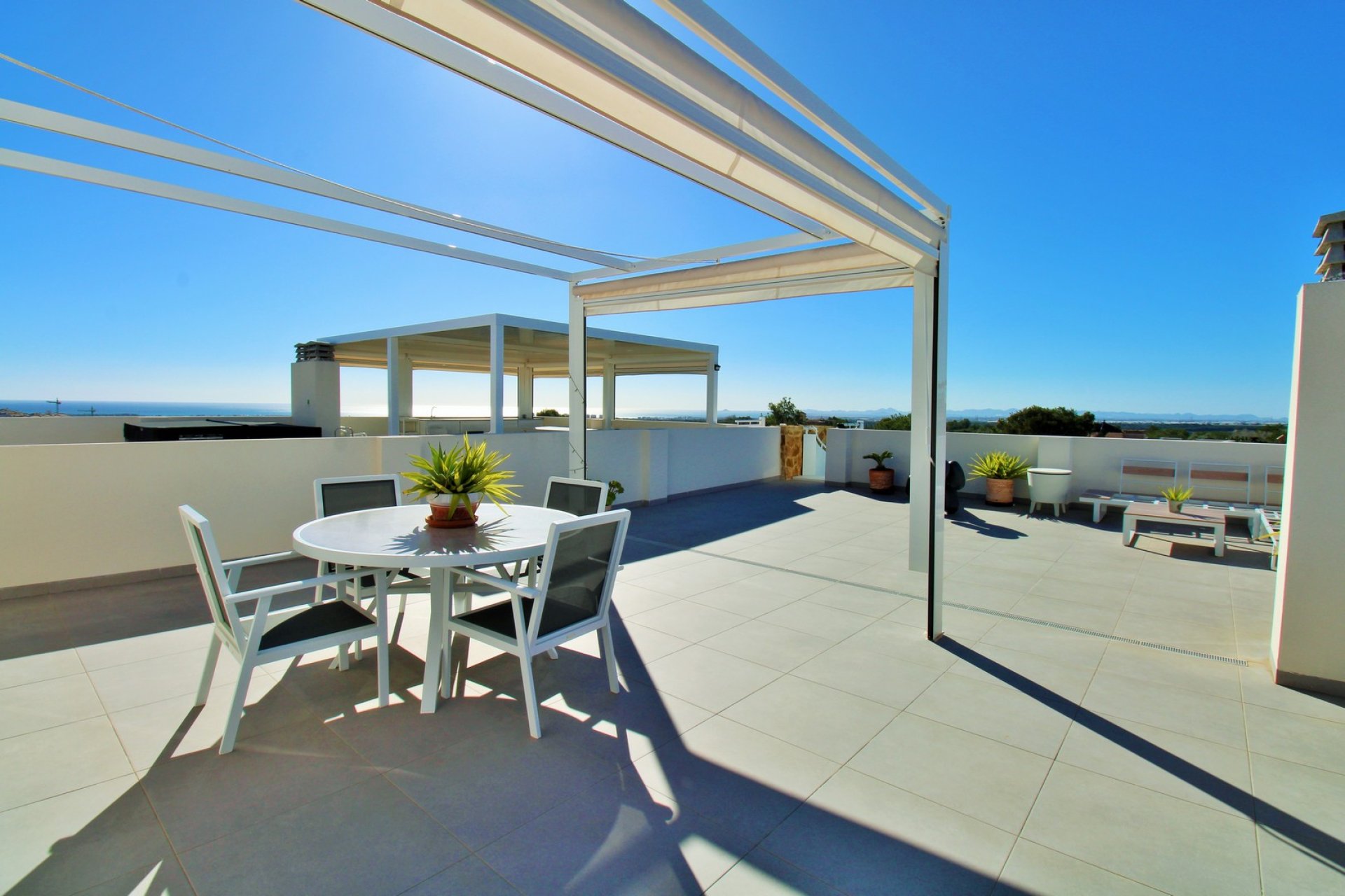 Resale - Apartment -
Villamartín - Villamartin