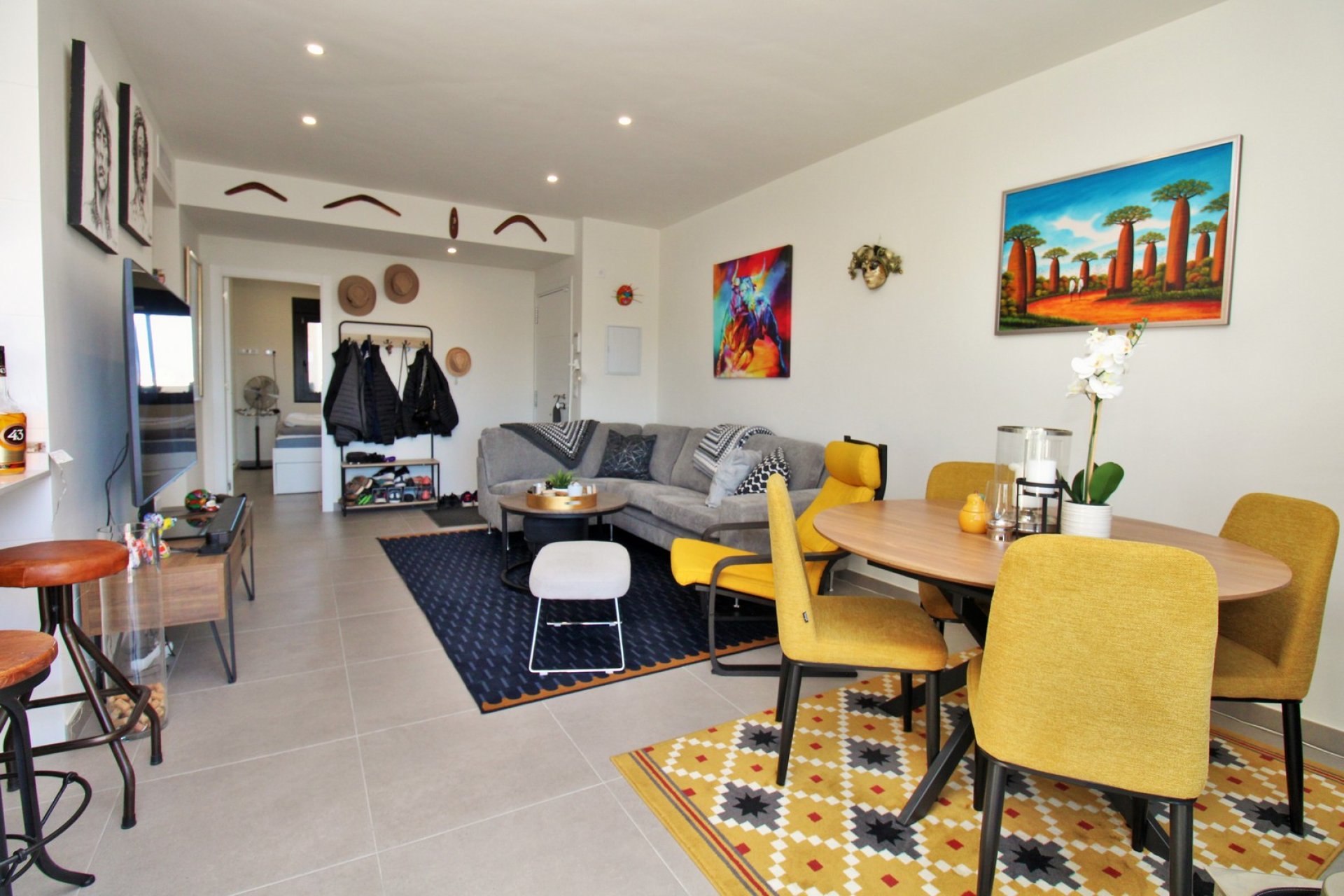 Resale - Apartment -
Villamartín - Villamartin