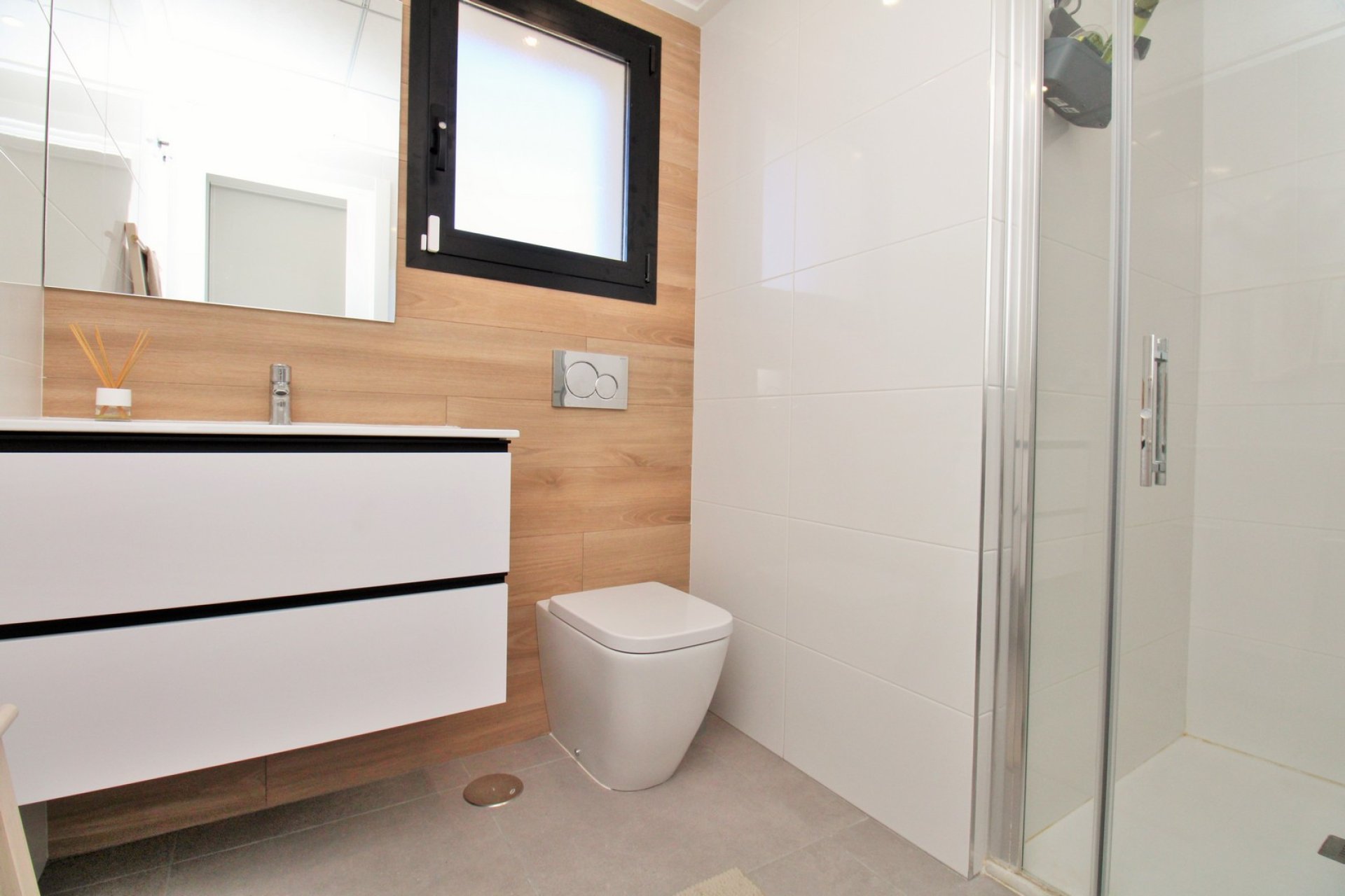 Resale - Apartment -
Villamartín - Villamartin