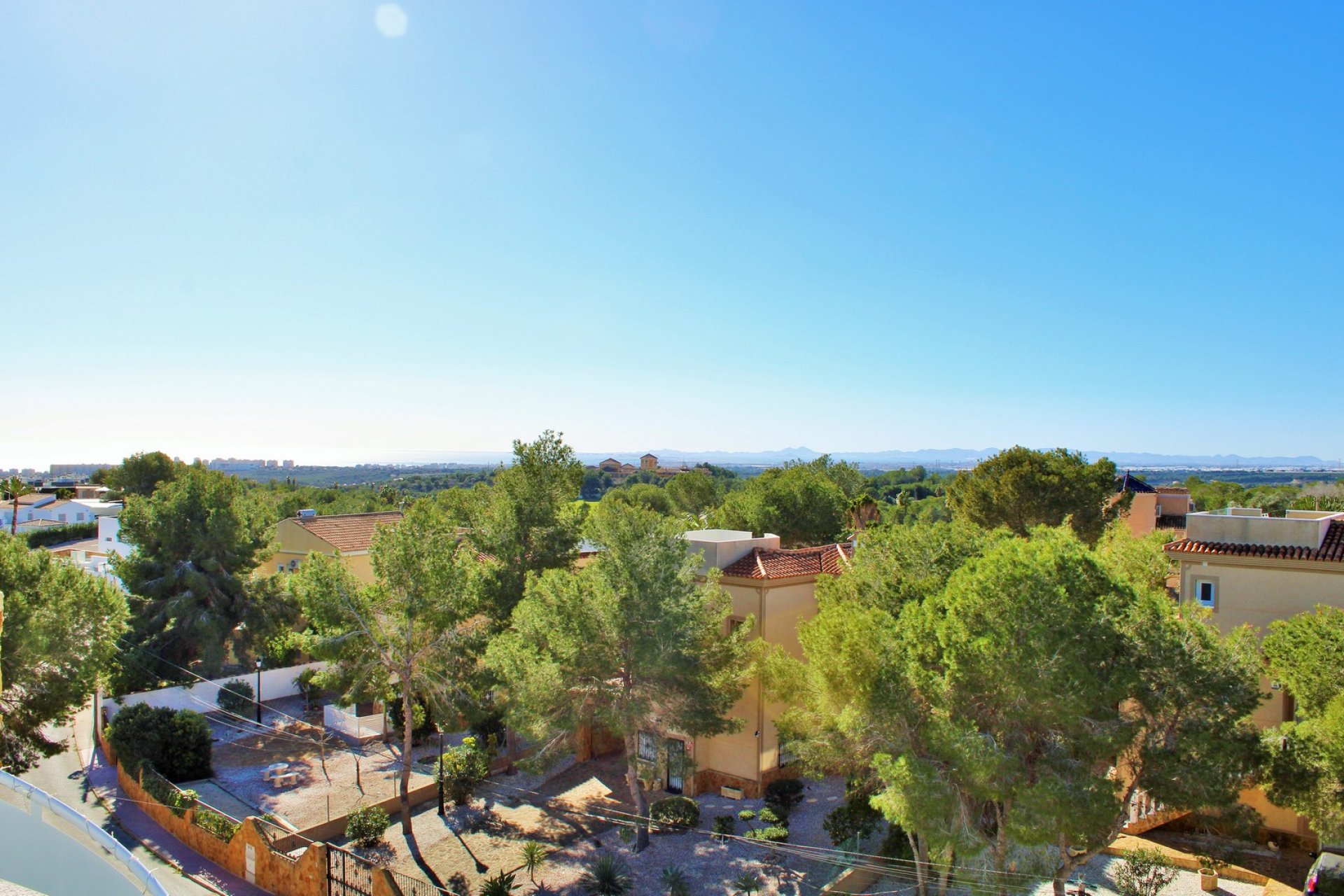 Resale - Apartment -
Villamartín - Villamartin