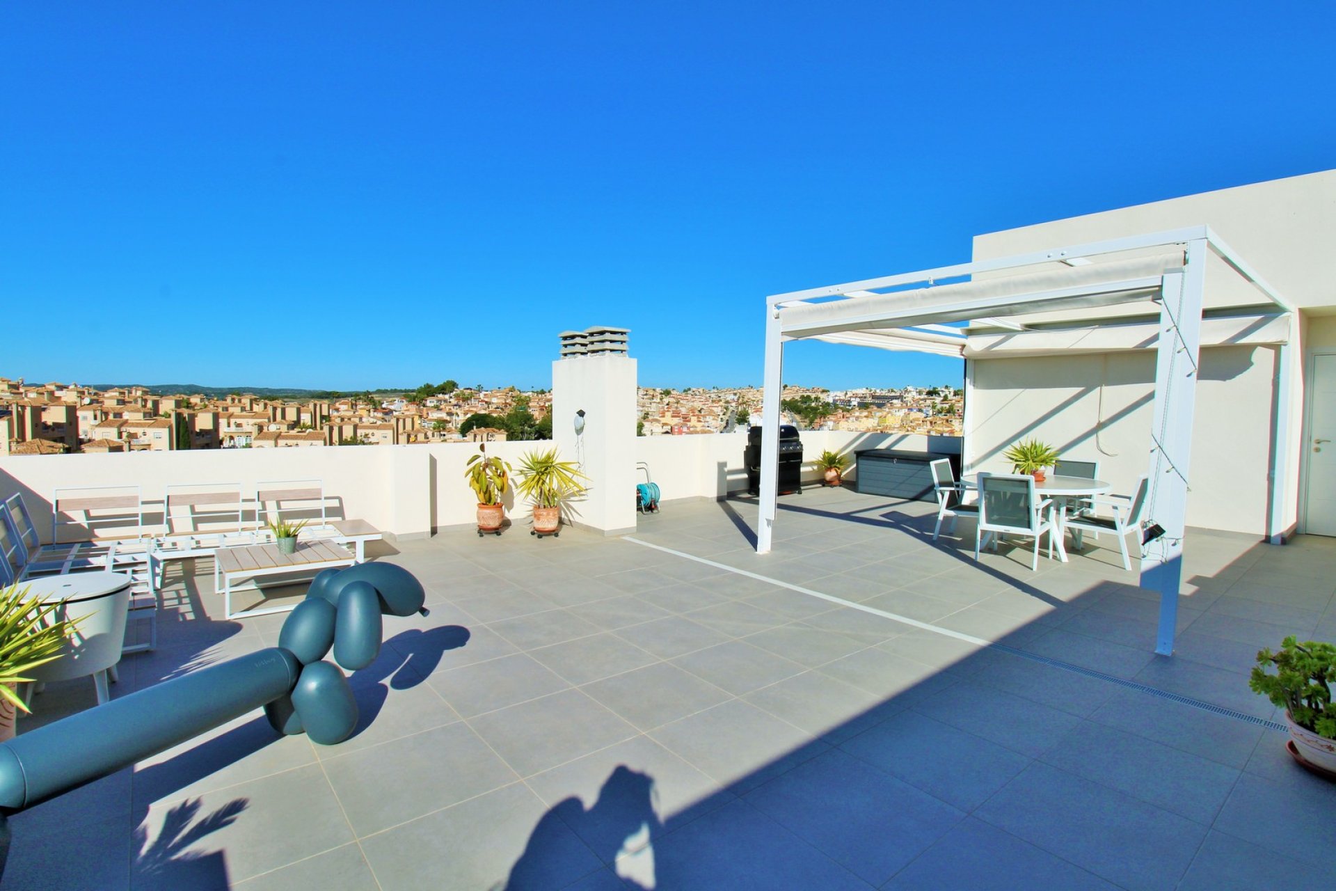 Resale - Apartment -
Villamartín - Villamartin