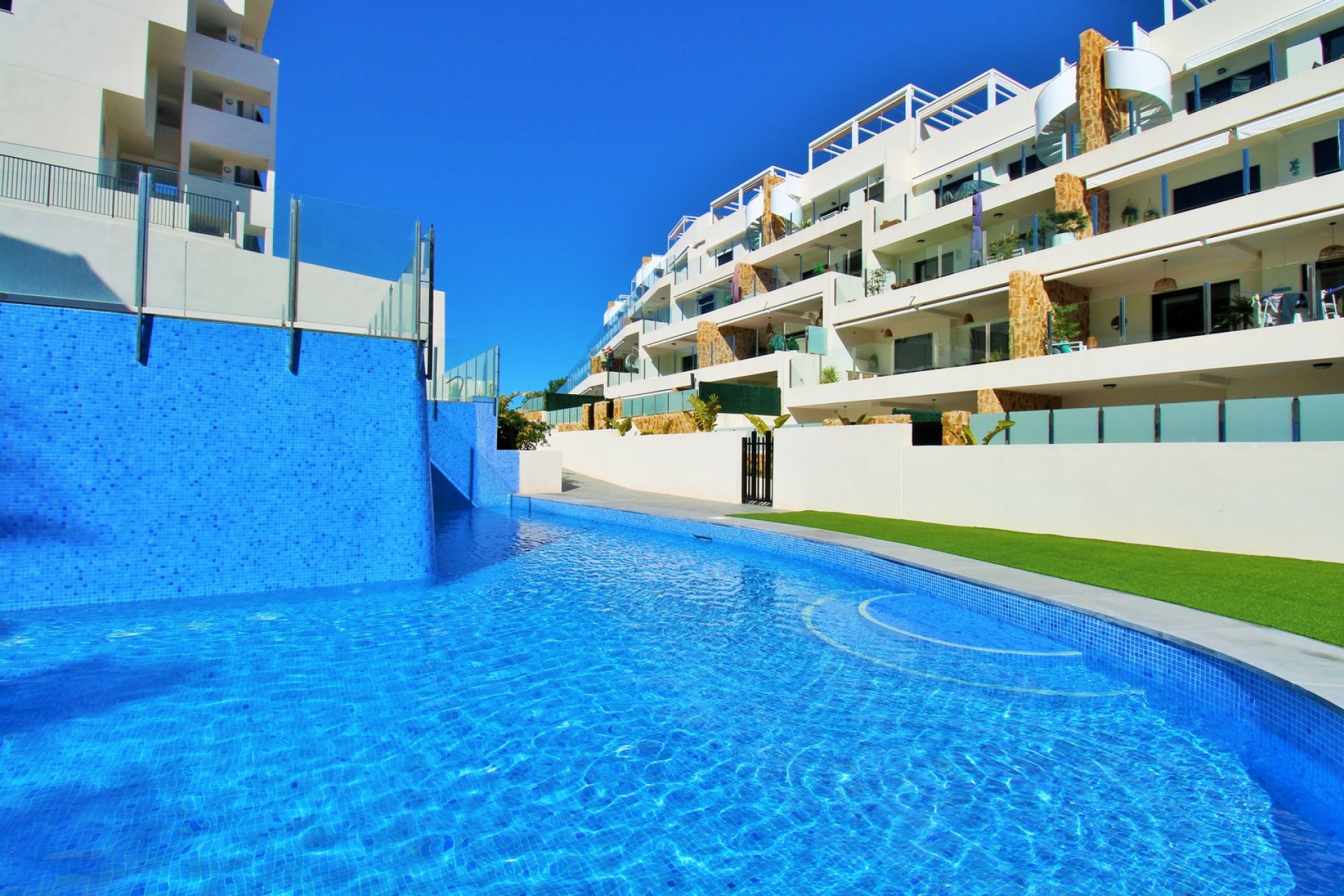 Resale - Apartment -
Villamartín - Villamartin