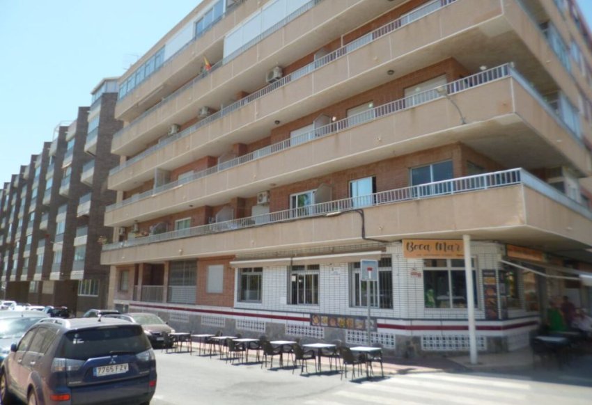 Resale - Apartment -
Villamartín - Villamartin