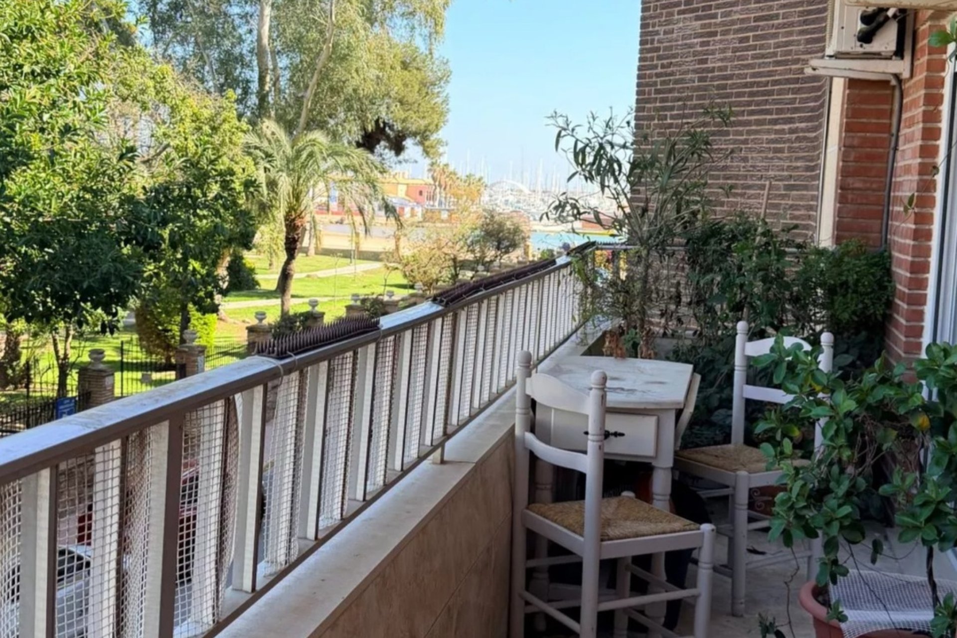 Resale - Apartment -
Villamartín - Villamartin