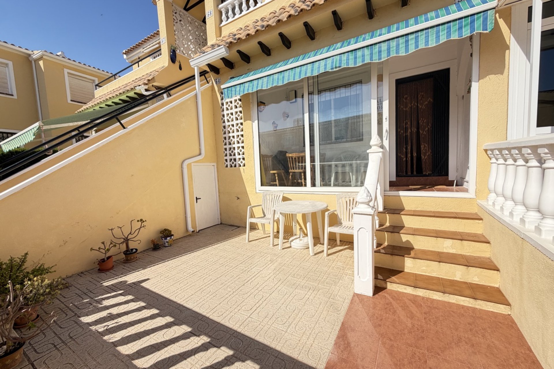 Resale - Apartment -
Villamartín - Villamartin