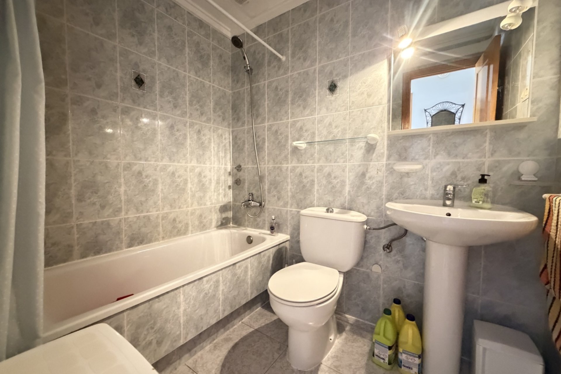 Resale - Apartment -
Villamartín - Villamartin