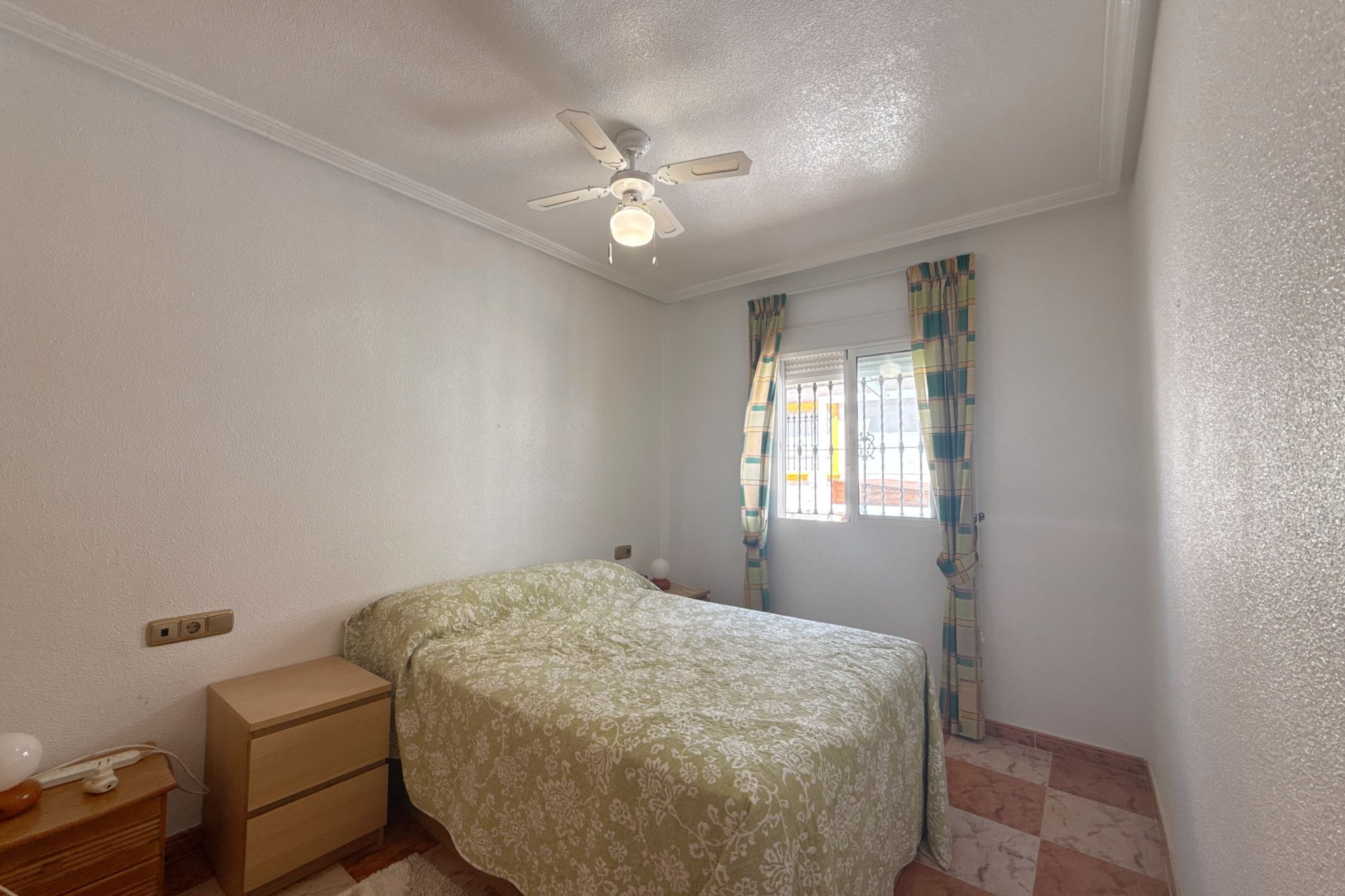 Resale - Bungalow -
Cabo Roig - Cabo Roig>La Regia
