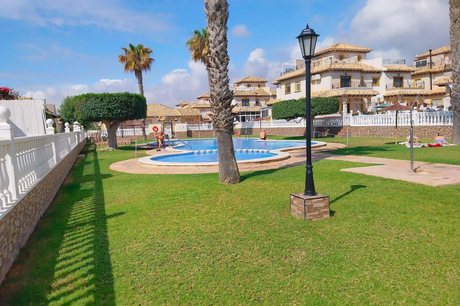 Resale - Bungalow -
Cabo Roig - Cabo Roig>La Regia