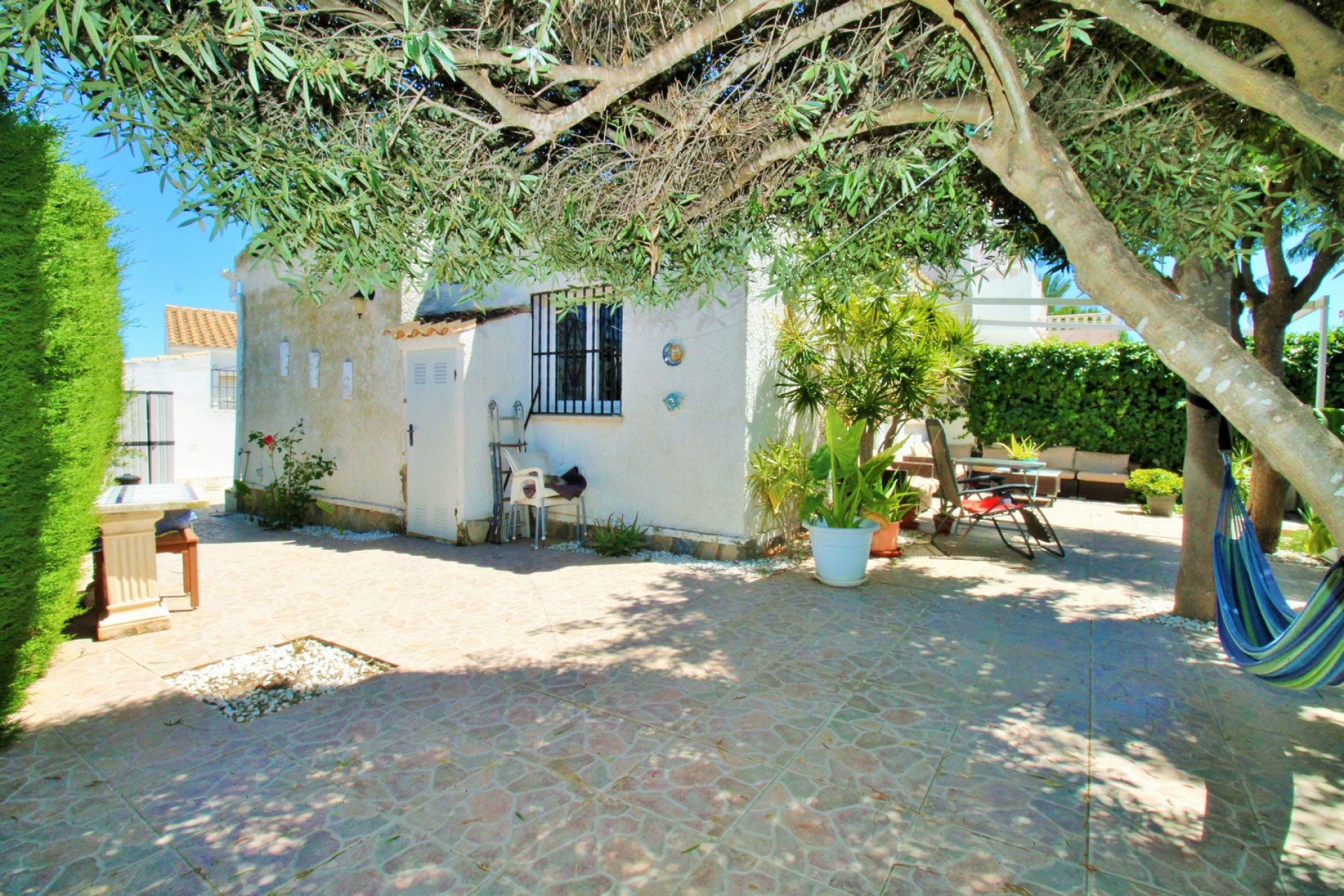 Resale - Bungalow -
La Florida