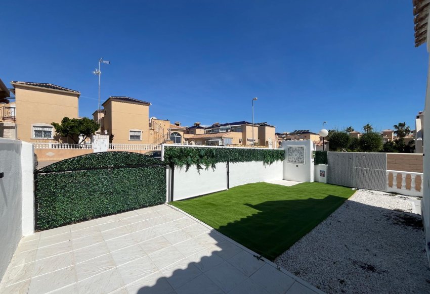 Resale - Bungalow -
Punta Prima - Serena