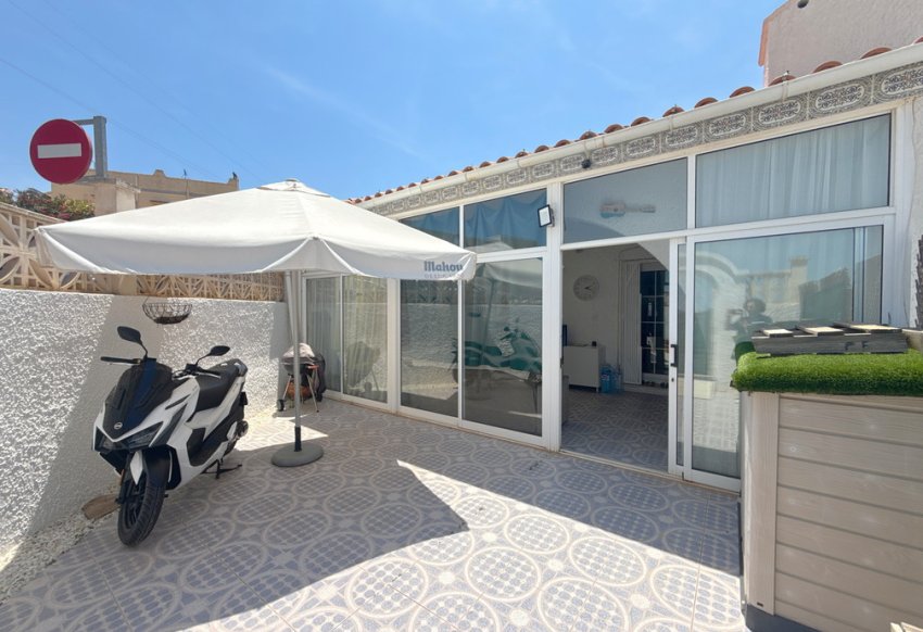 Resale - Bungalow -
Villamartín - Blue Lagoon