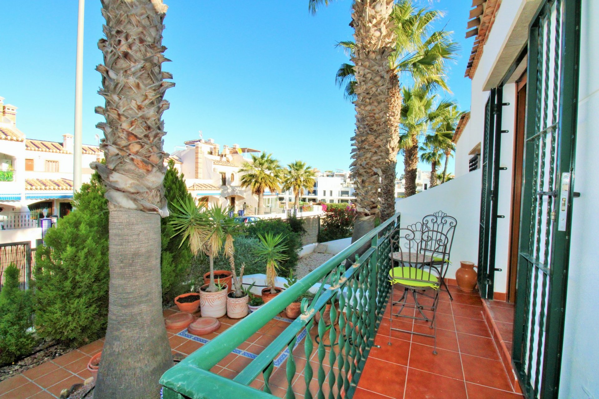 Resale - Bungalow -
Villamartín - PAU 8