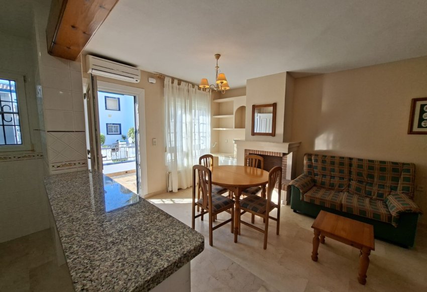 Resale - Bungalow -
Villamartín - Rioja