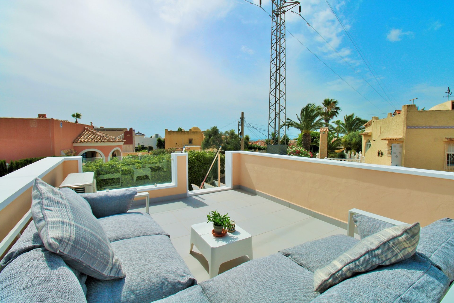Resale - Bungalow -
Villamartín - Villamartin