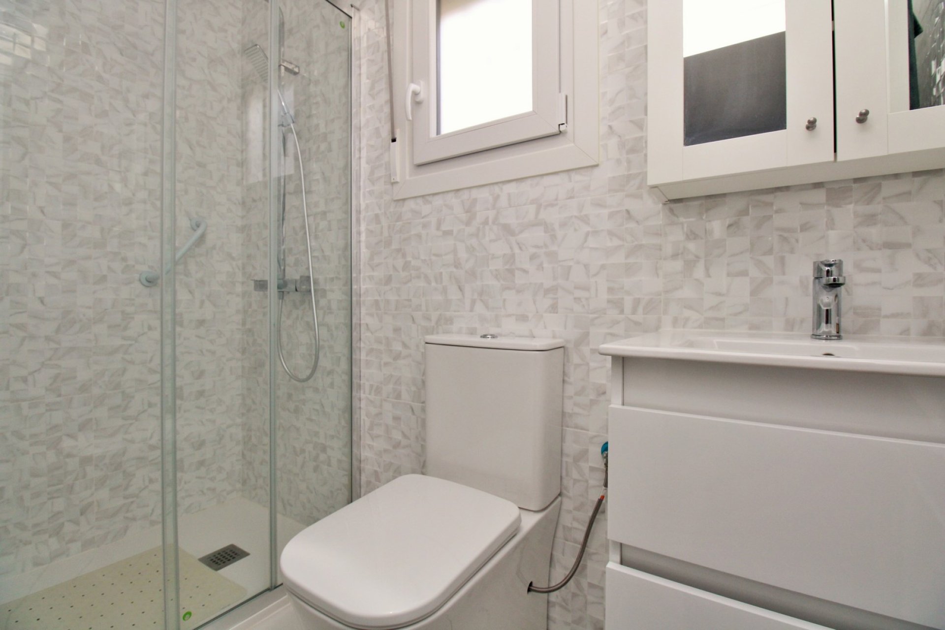 Resale - Bungalow -
Villamartín - Villamartin