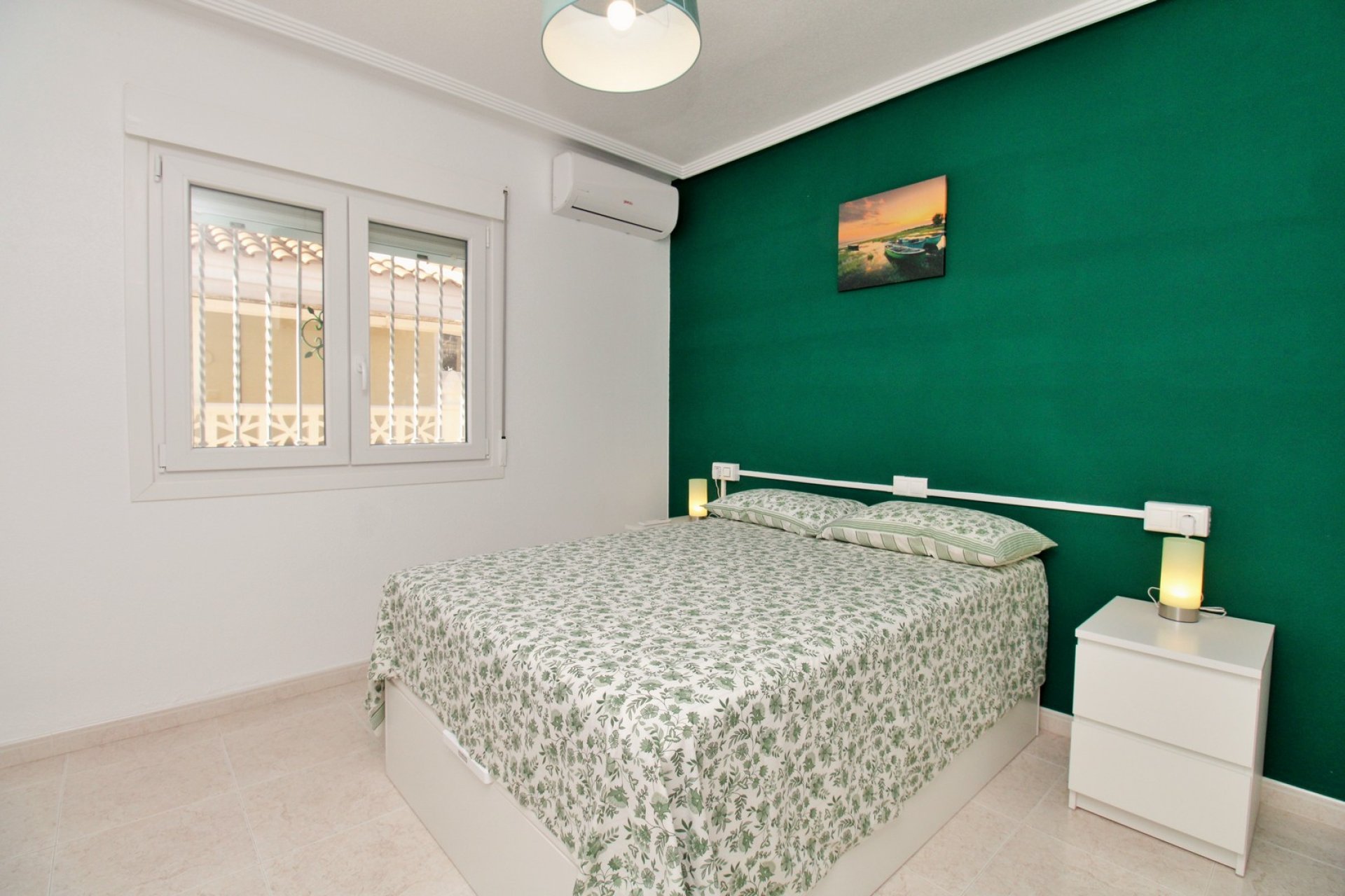Resale - Bungalow -
Villamartín - Villamartin