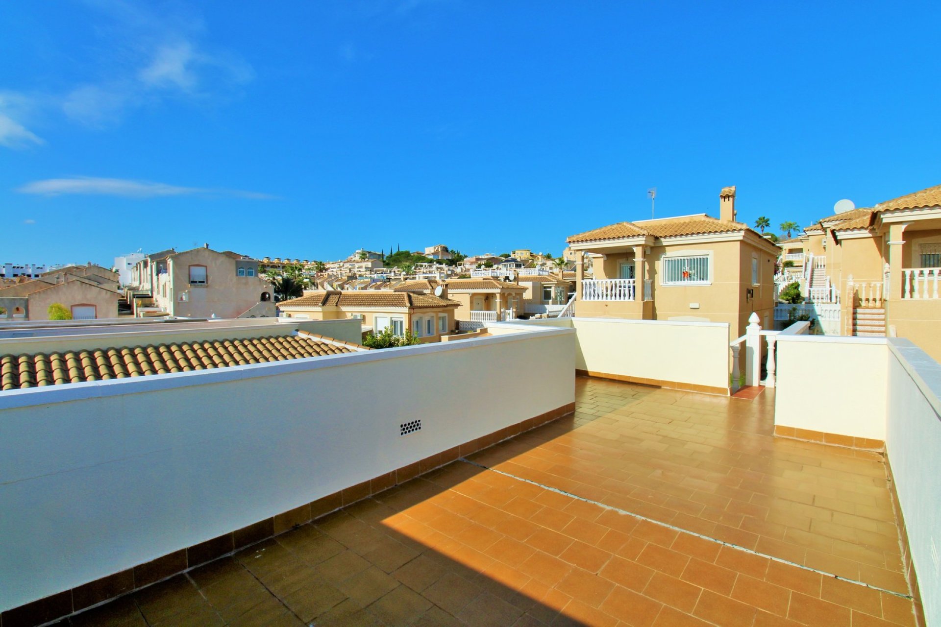Resale - Bungalow -
Villamartín - Villamartin