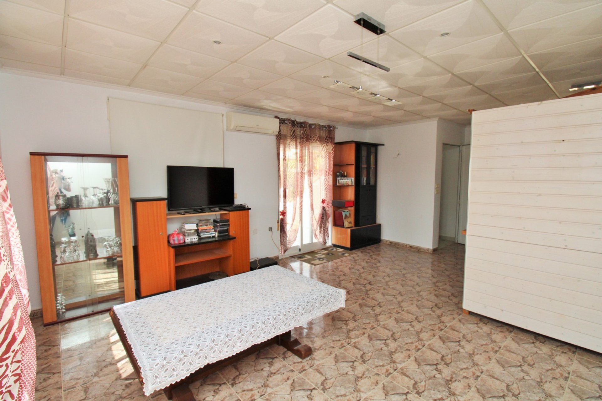 Resale - Commercial -
Villamartín - Villamartin