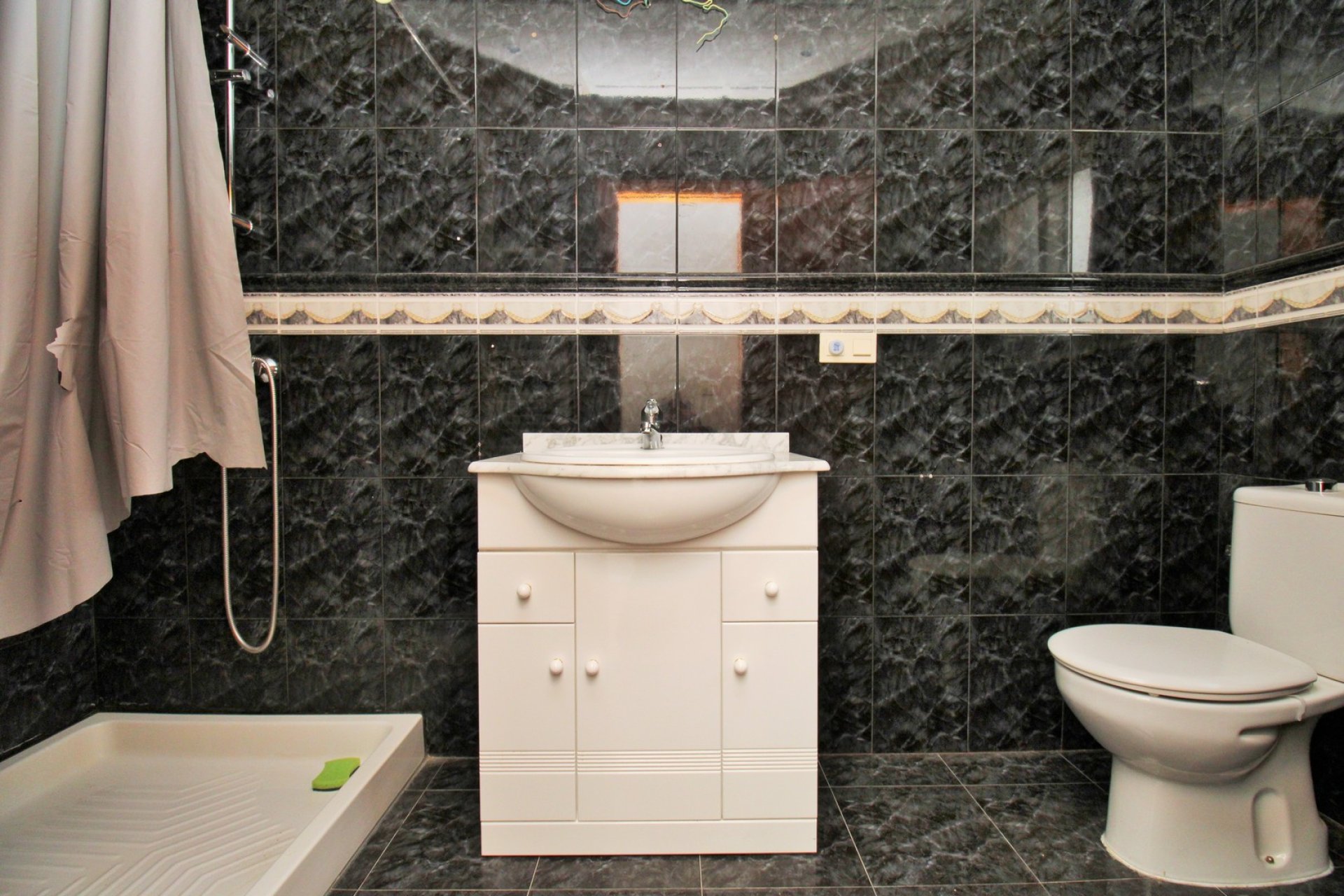 Resale - Commercial -
Villamartín - Villamartin