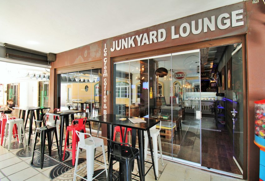 Resale - Commercial -
Villamartín - Villamartin