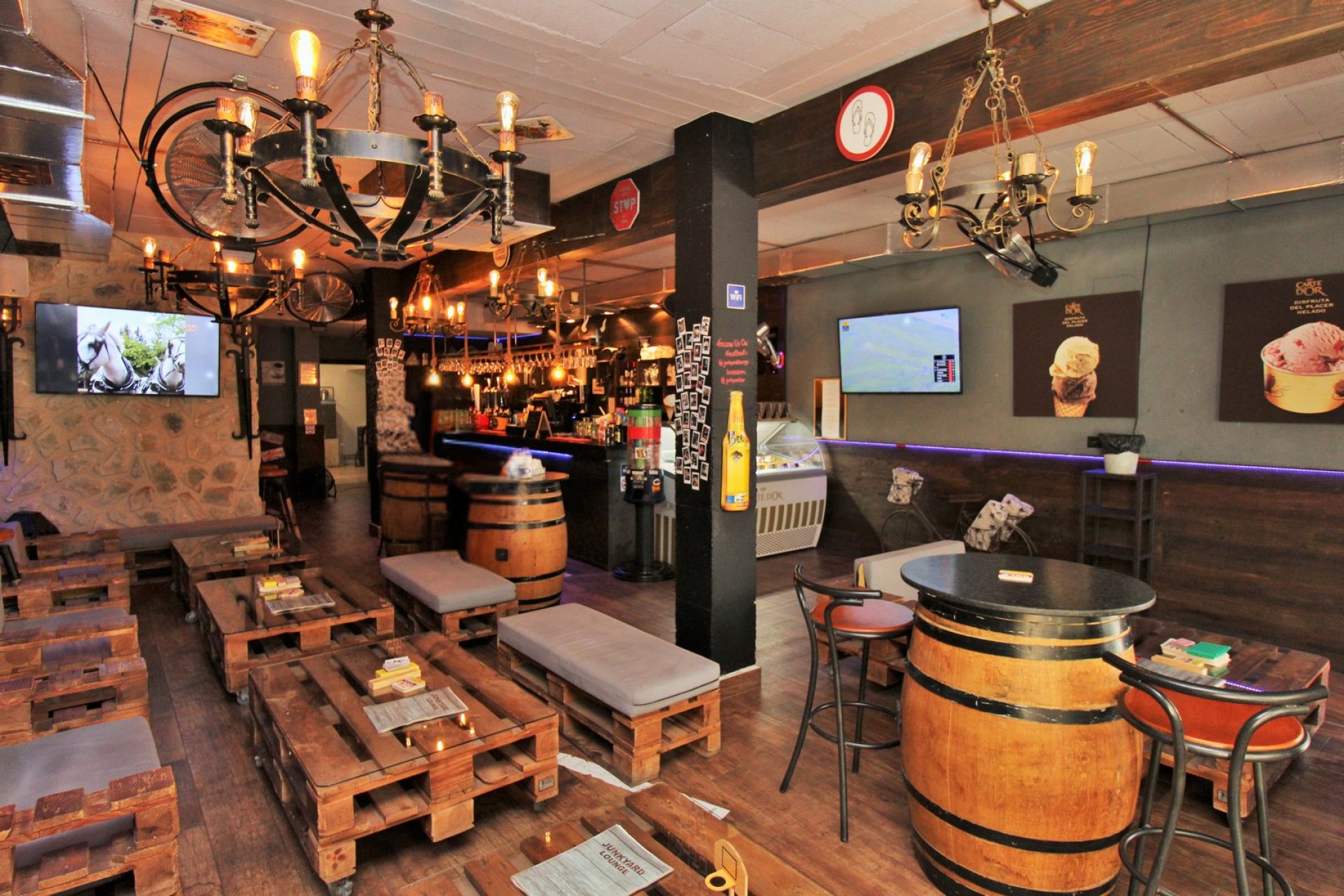 Resale - Commercial -
Villamartín - Villamartin