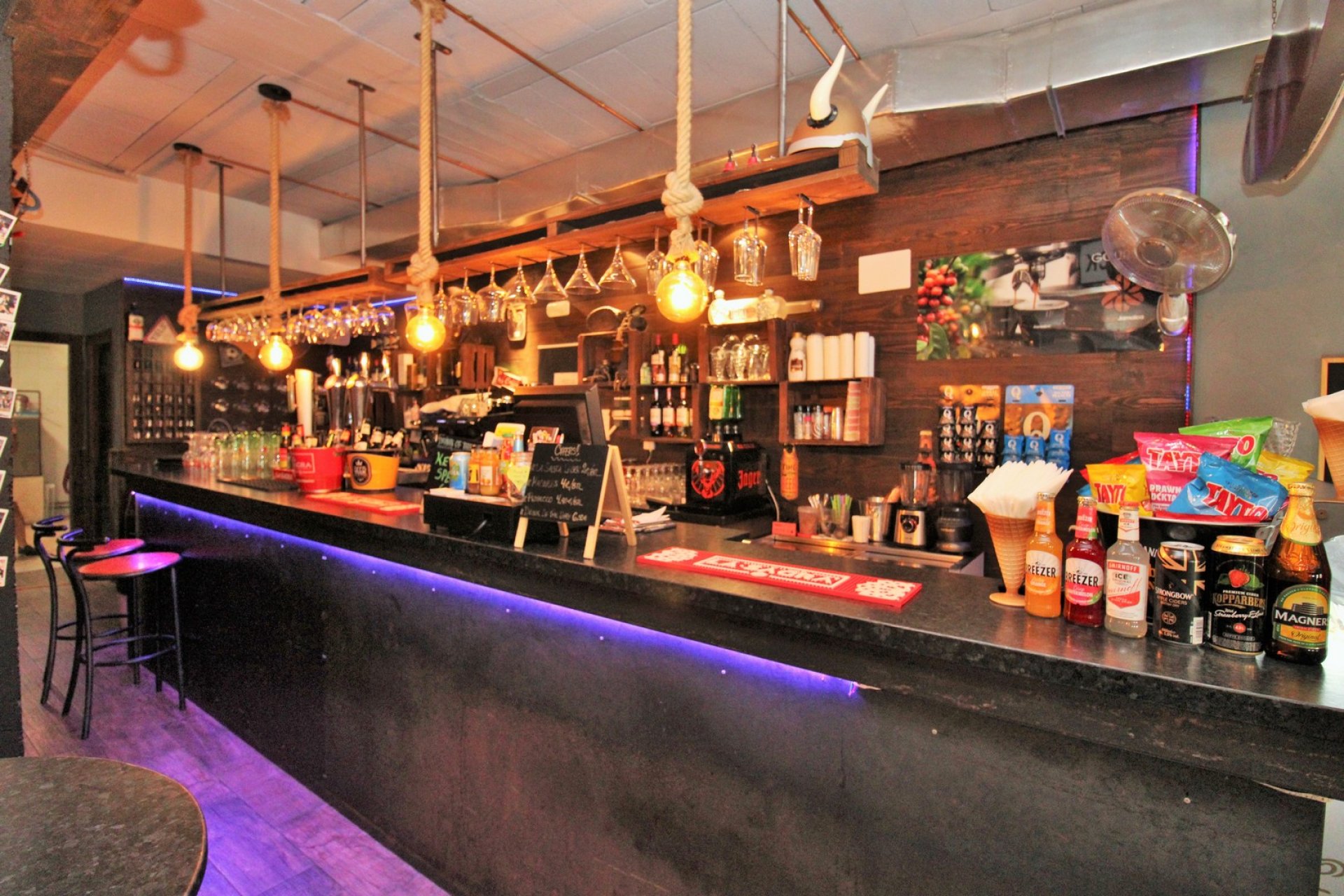 Resale - Commercial -
Villamartín - Villamartin