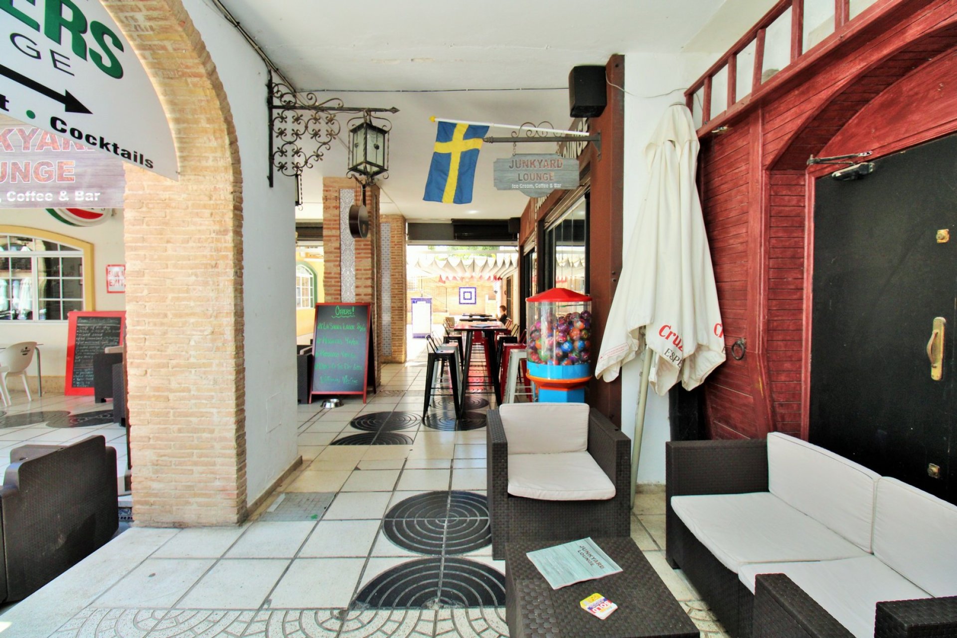 Resale - Commercial -
Villamartín - Villamartin