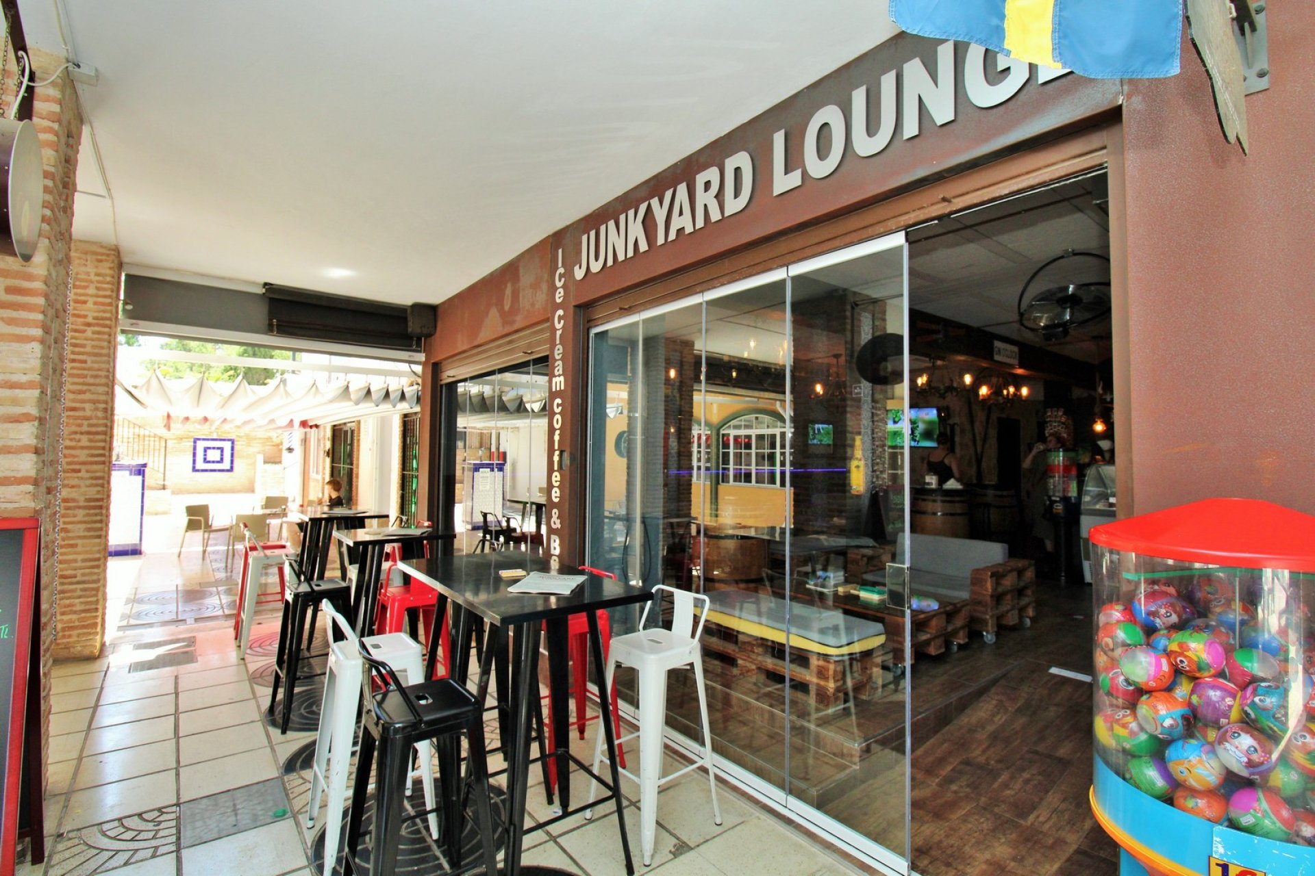 Resale - Commercial -
Villamartín - Villamartin