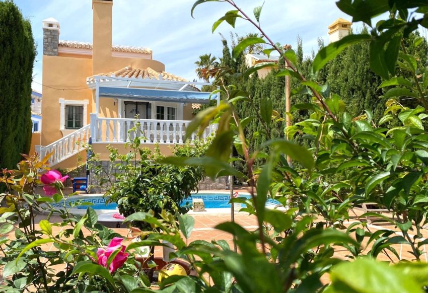 Resale - Detached Villa -
Orihuela Costa - Cabo Roig