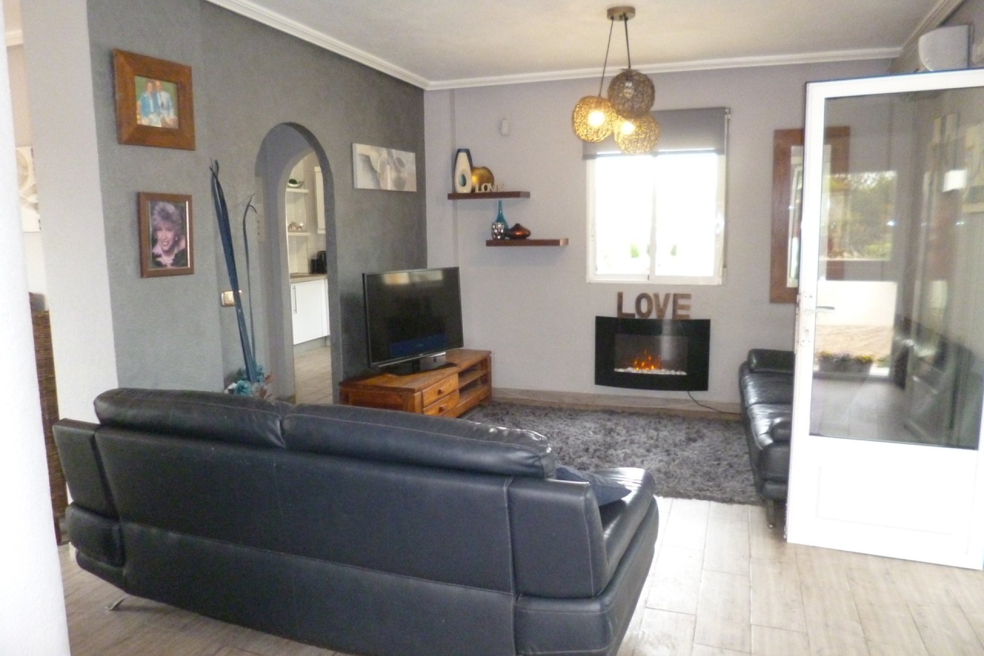 Resale - Detached Villa -
Playa Flamenca - Play Flamenca