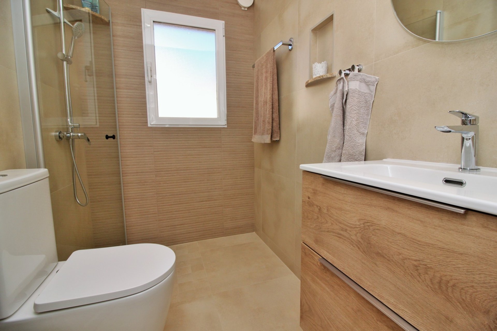 Resale - Detached Villa -
Torrevieja - La Siesta