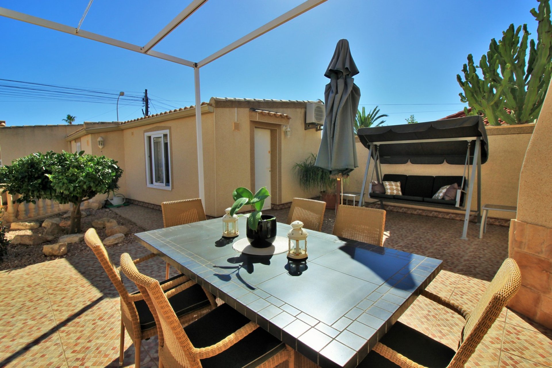 Resale - Detached Villa -
Torrevieja - La Siesta