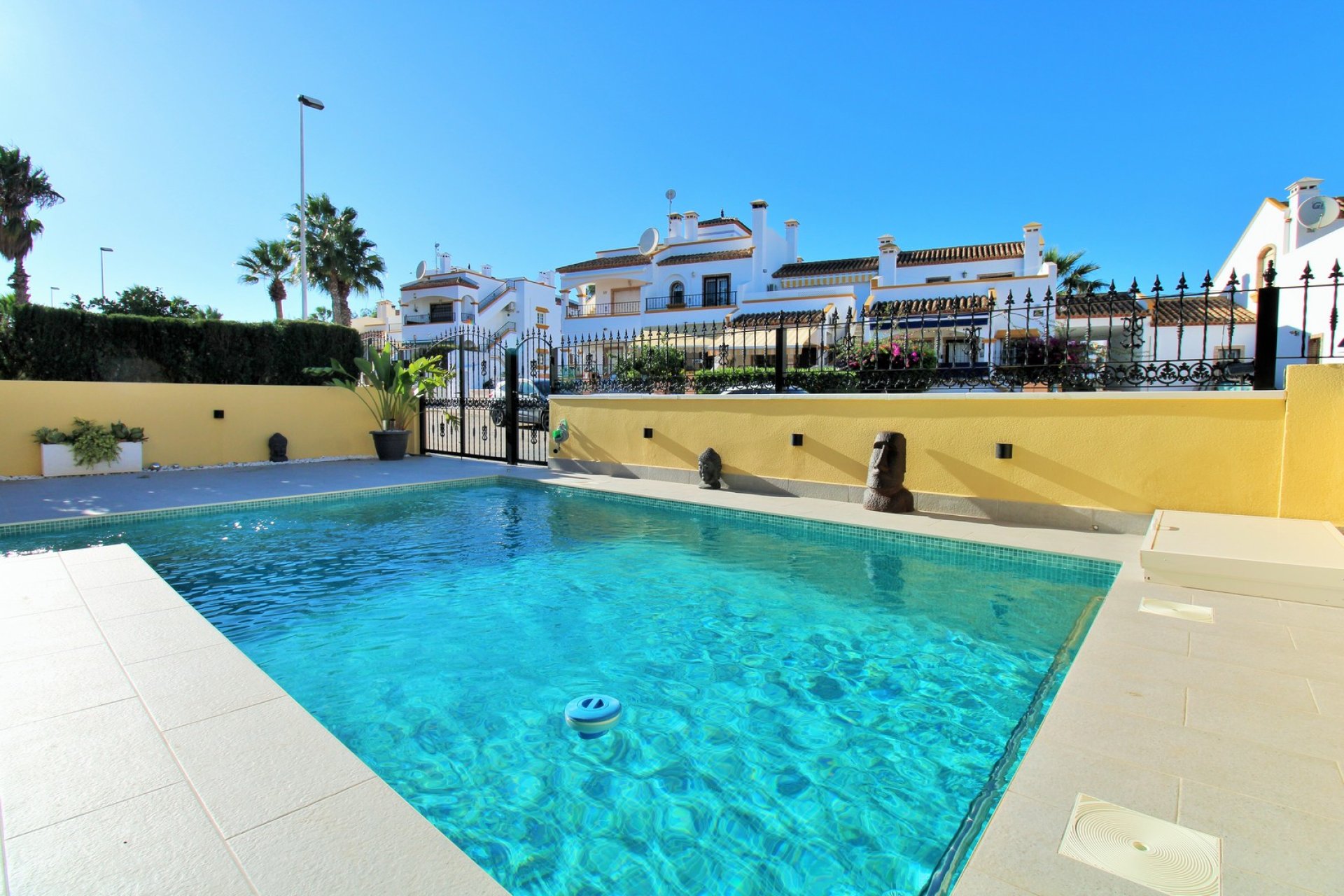 Resale - Detached Villa -
Villamartín - Los Dolses