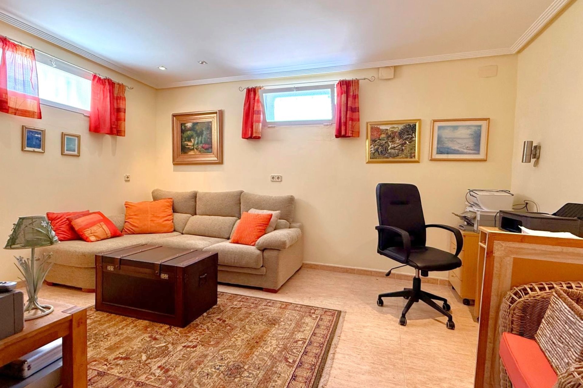 Resale - Detached Villa -
Villamartín - Villamartin