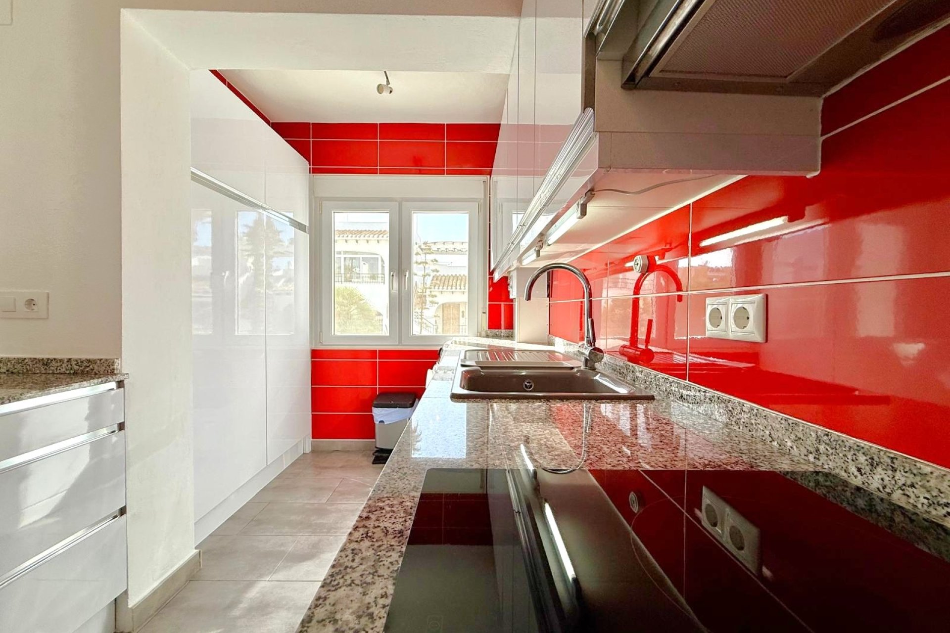 Resale - Detached Villa -
Villamartín - Villamartin