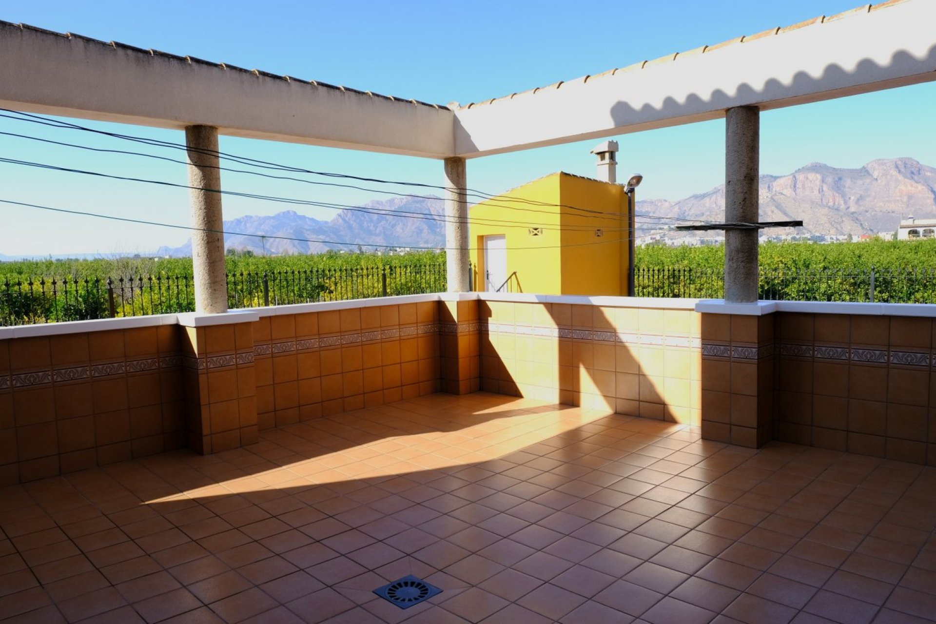 Resale - Finca -
Orihuela Costa - Orihuela