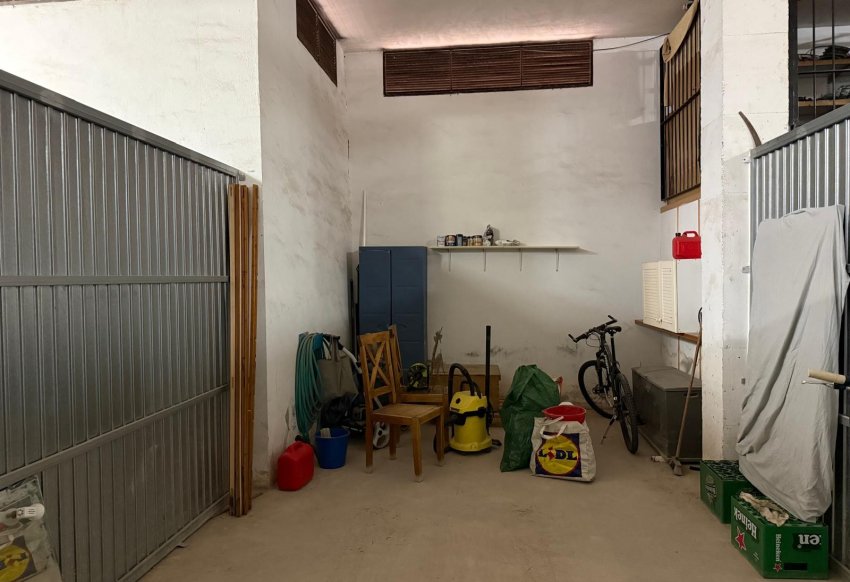 Resale - Garage -
Villamartin