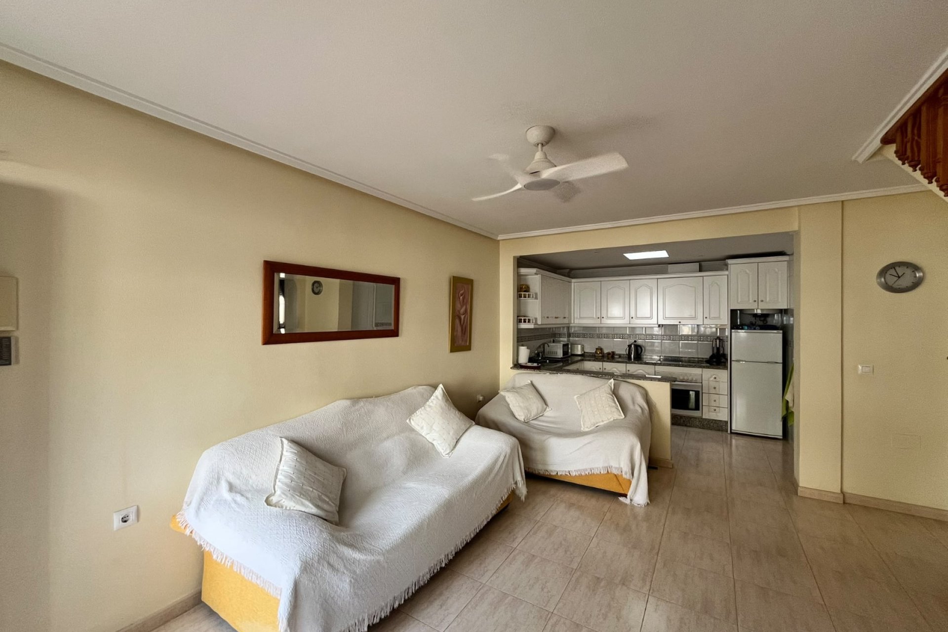 Resale - Quad House -
Villamartín - PAU 8