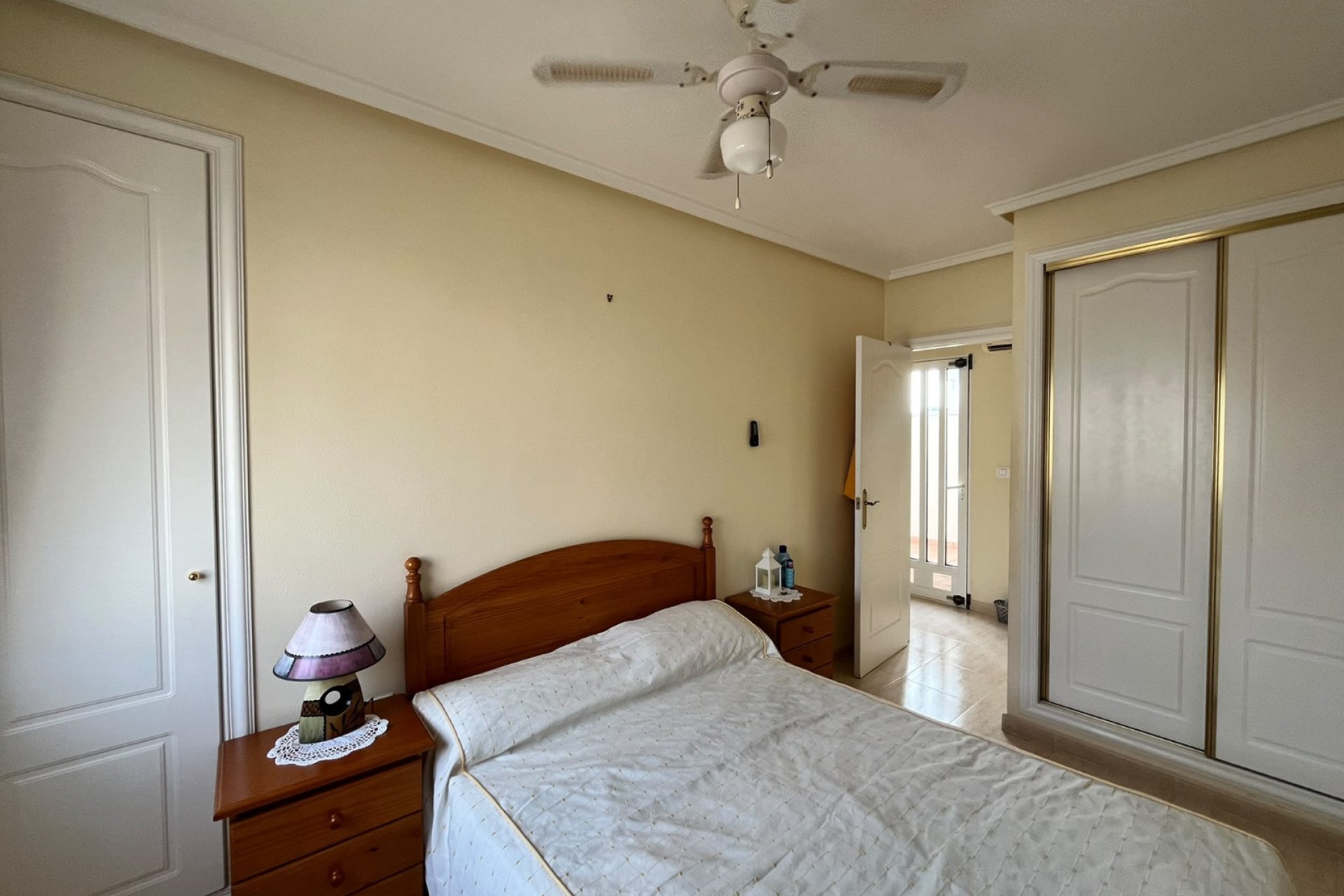 Resale - Quad House -
Villamartín - PAU 8
