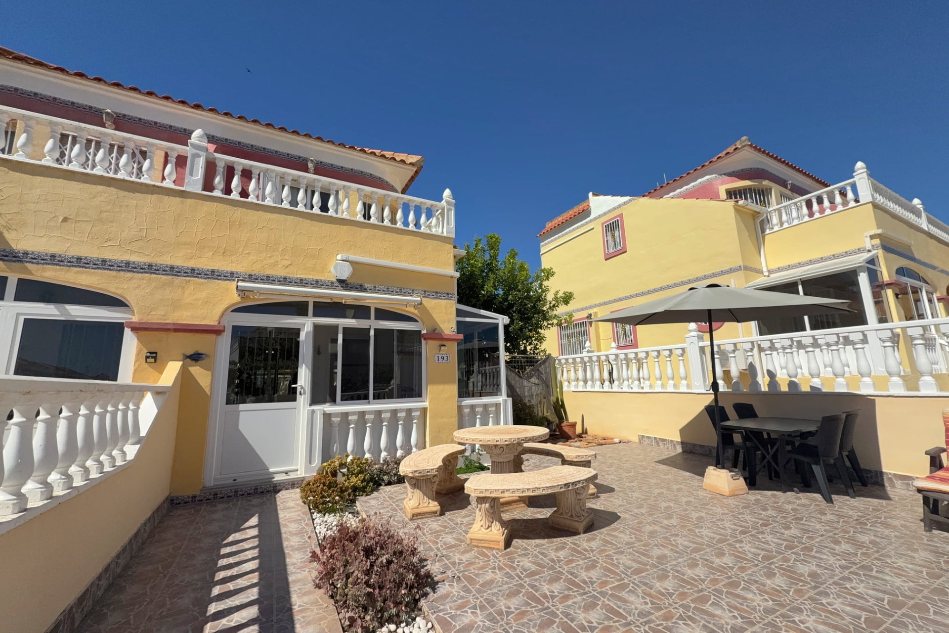 Resale - Semi Detached Villa -
Cabo Roig - Cabo Roig>La Regia