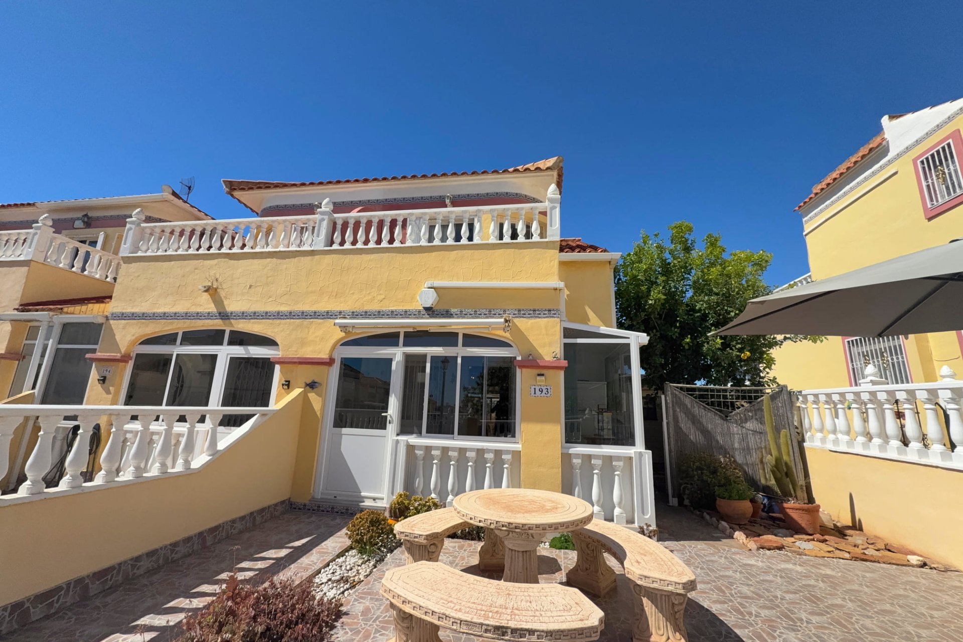 Resale - Semi Detached Villa -
Cabo Roig - Cabo Roig>La Regia