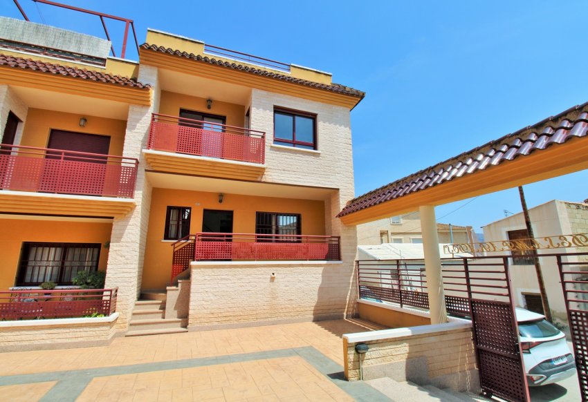 Resale - Semi Detached Villa -
Orihuela - Los Desamparados