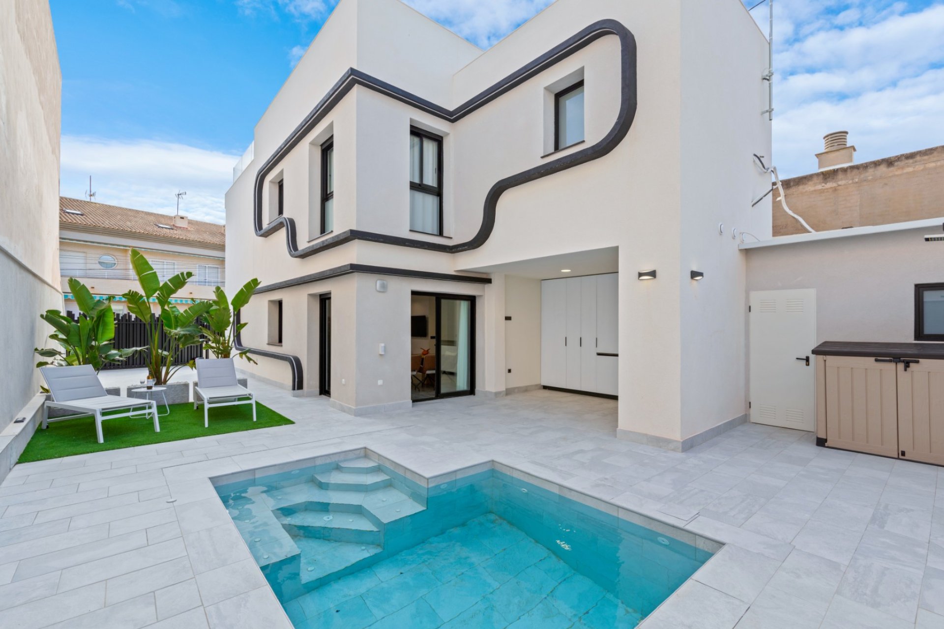 Resale - Semi Detached Villa -
Torre de la Horadada