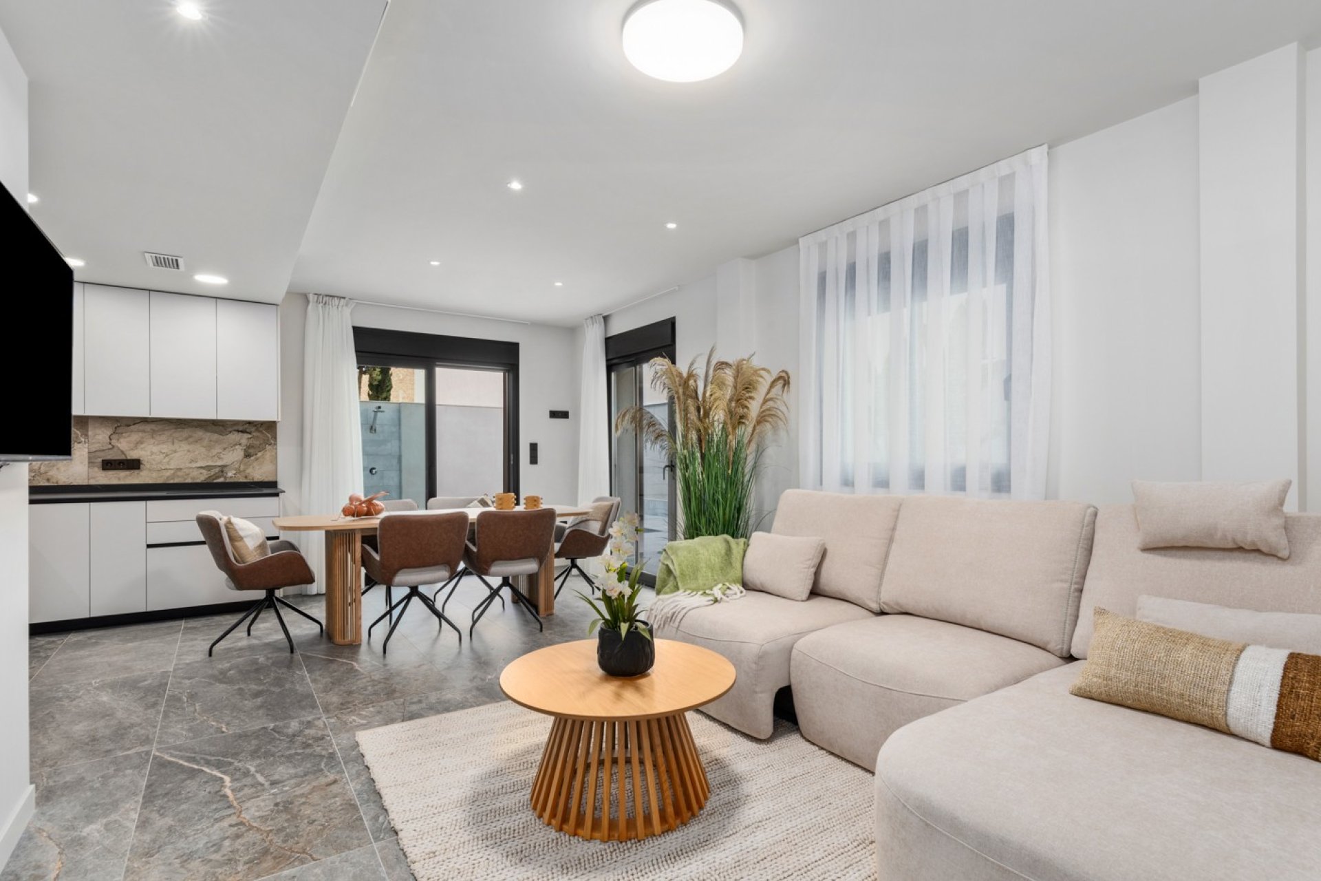Resale - Semi Detached Villa -
Torre de la Horadada