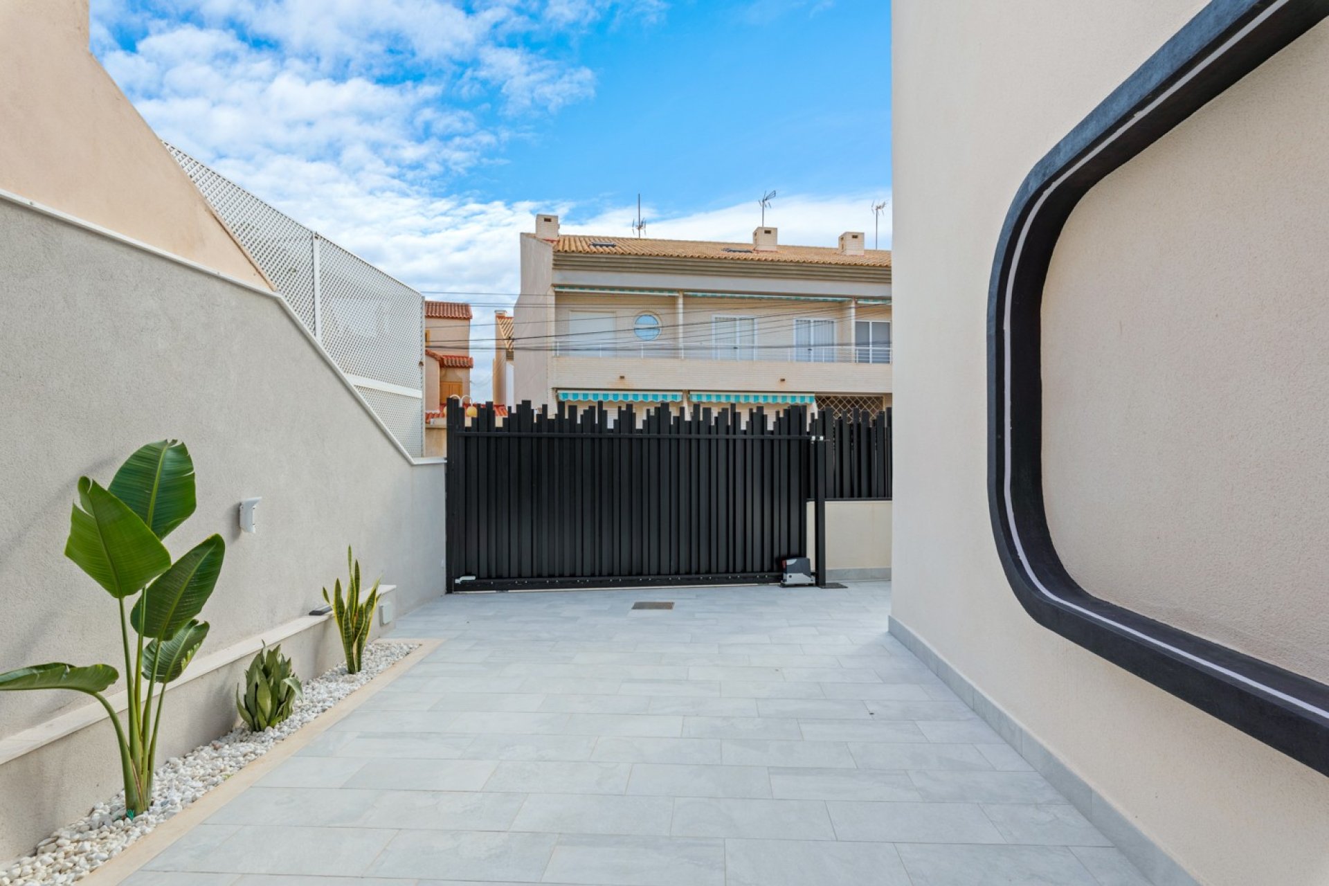 Resale - Semi Detached Villa -
Torre de la Horadada